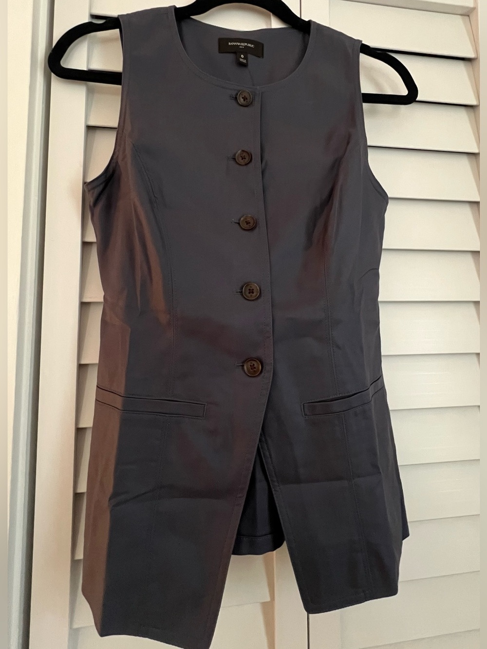 Banana Republic Sleeveless Navy Button-Front Long Vest, Tank
